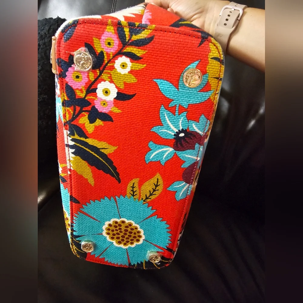 Spartina Island Tote Woven linen and leather Tote with leather Pom Pom charm NWT - Picture 15 of 16